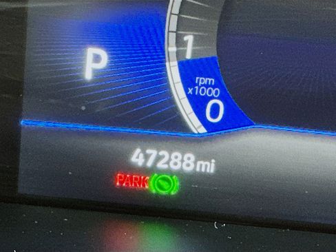 Used 2022 Volkswagen Tiguan S image 18