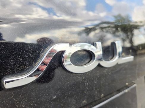 Used 2020 Kia Soul LX image 11