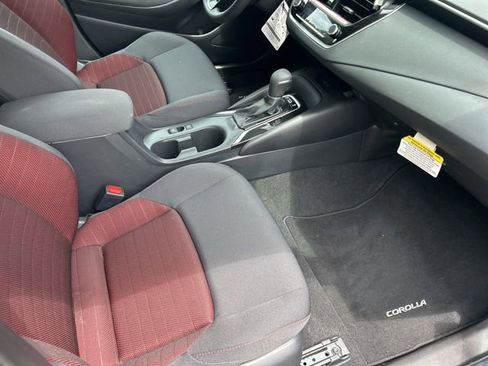 Used 2026 Toyota Corolla SE w/ SE Package FWD image 13