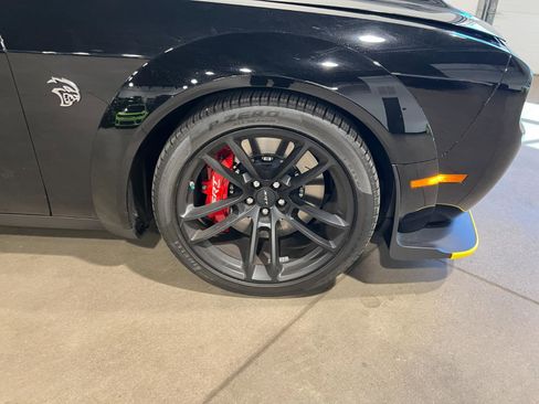 Used 2021 Dodge Challenger SRT Hellcat image 35