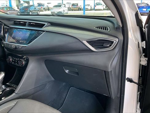 Used 2023 Buick Encore GX Select w/ Sport Touring Package image 19