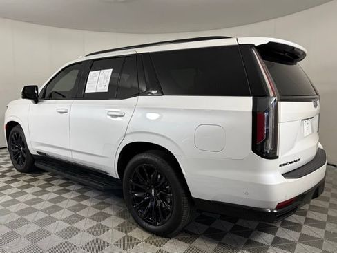 Used 2024 Cadillac Escalade Sport Platinum w/ LPO, ONYX Package AWD/4WD image 6
