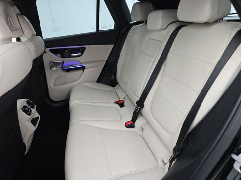 Certified 2026 Mercedes-Benz GLC 300 image 14