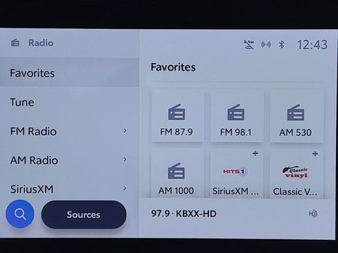 Used 2024 Toyota Corolla LE image 25