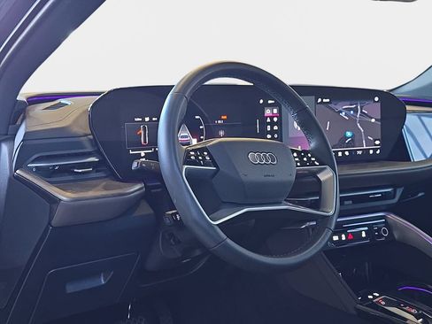 Used 2025 Audi Q5 Prestige AWD/4WD image 18