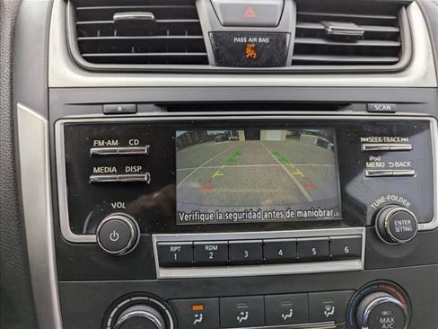 Used 2017 Nissan Altima 2.5 SR image 18