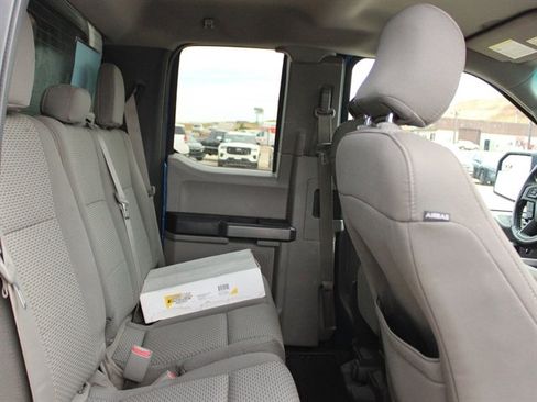Used 2016 Ford F150 XLT w/ Equipment Group 301A Mid AWD/4WD image 18