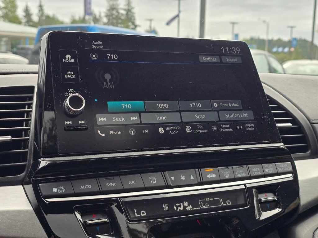 Used 2025 Honda Odyssey EX-L image 11