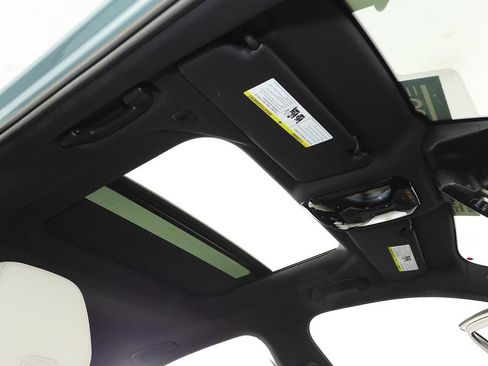 Certified 2024 BMW 530i w/ Premium Package RWD image 18