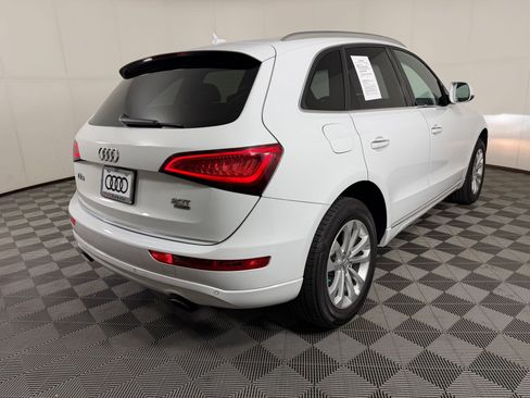 Used 2016 Audi Q5 2.0T Premium Plus w/ Technology Package AWD/4WD image 9