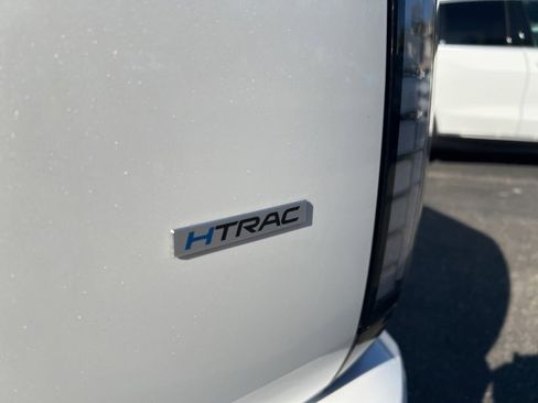 Used 2026 Hyundai Ioniq 9 Limited image 8