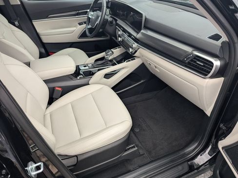 Used 2024 Kia Telluride S w/ S Sunroof Package FWD image 12