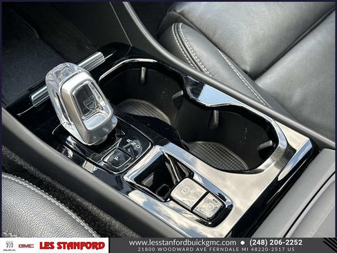 Used 2023 Volvo XC40 B5 Ultimate w/ Climate Package AWD/4WD image 33