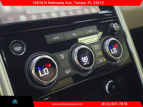 Used 2018 Land Rover Discovery HSE image 21