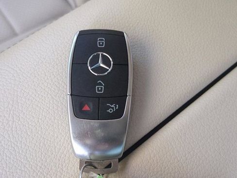 Used 2022 Mercedes-Benz GLE 350 GLE 350 image 28