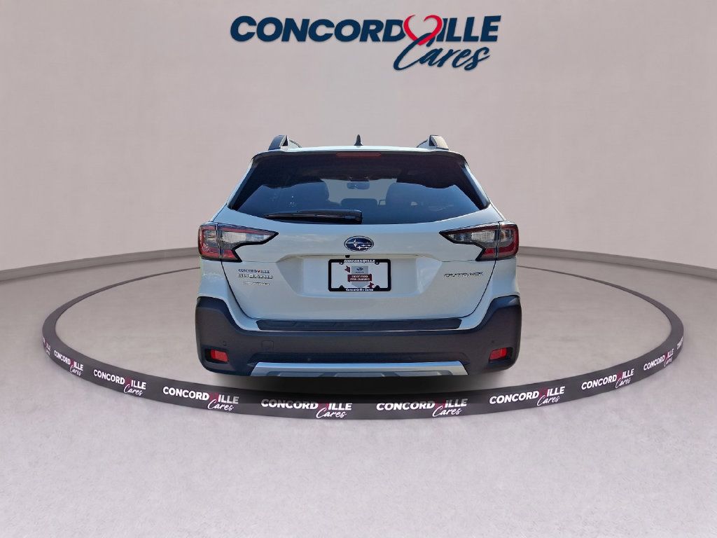 Certified 2025 Subaru Outback Limited AWD/4WD image 6