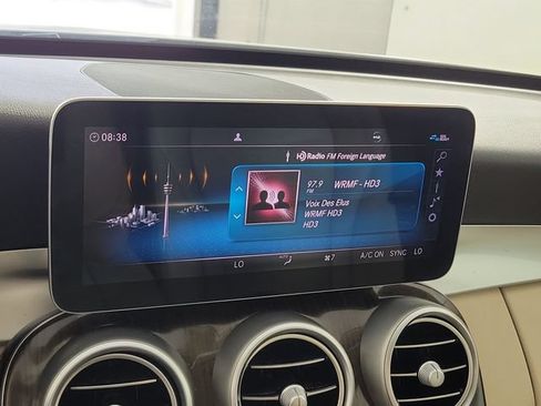 Used 2019 Mercedes-Benz C 300 Sedan image 29