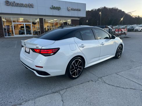 Used 2024 Nissan Sentra SR image 5