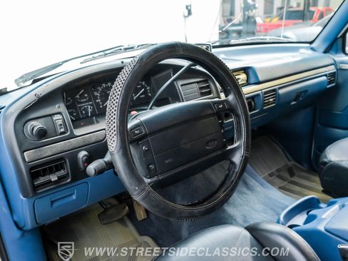 Used 1994 Ford Bronco XLT image 4