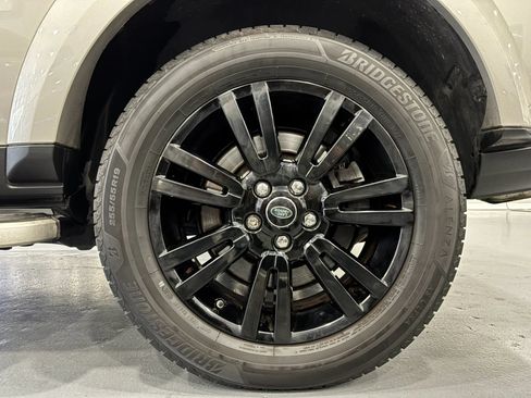 Used 2016 Land Rover LR4 HSE AWD/4WD image 55