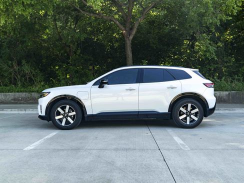 Used 2024 Honda Prologue Touring image 6