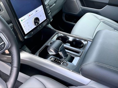 New 2025 Ford F150 Lightning Flash image 7