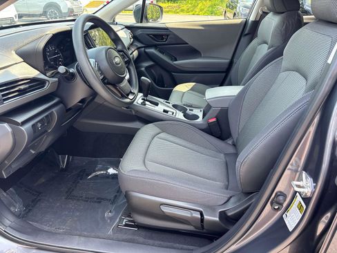 Used 2024 Subaru Crosstrek 2.0i Premium image 10
