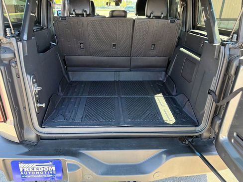 Used 2024 Ford Bronco Wildtrak AWD/4WD image 22