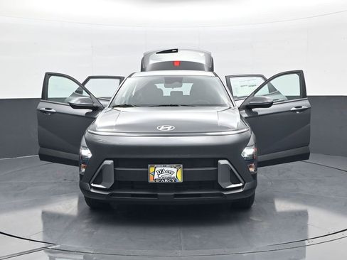 New 2026 Hyundai Kona SE image 31