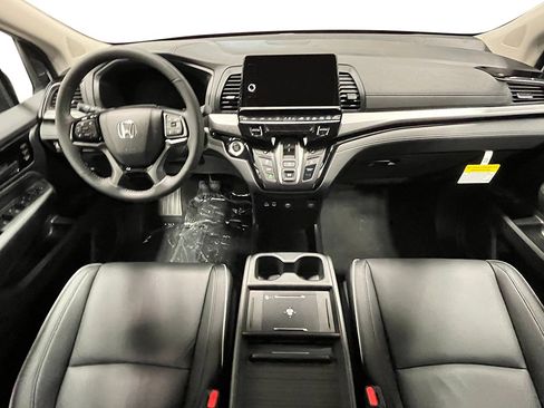 New 2026 Honda Odyssey Touring image 21