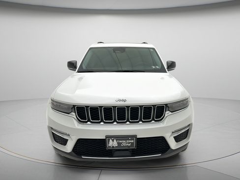 Used 2023 Jeep Grand Cherokee 4WD 4xe image 2