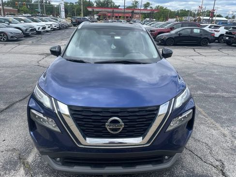Used 2021 Nissan Rogue SL w/ Premium Package AWD/4WD image 2