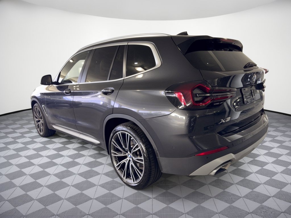 Certified 2024 BMW X3 sDrive30i w/ Premium Package RWD image 3