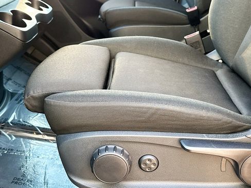 Used 2025 Mercedes-Benz Sprinter 2500 image 16