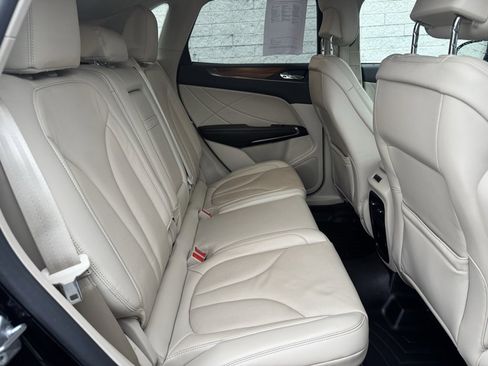 Used 2019 Lincoln MKC Select w/ Select Plus Package image 20