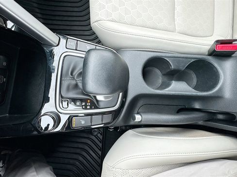 Used 2023 Kia Seltos EX image 23