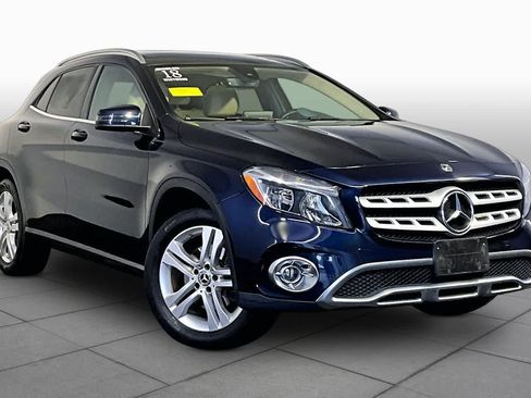 Used 2018 Mercedes-Benz GLA 250 4MATIC image 3