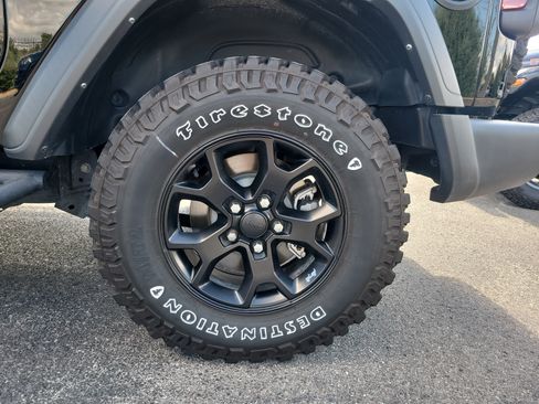 Used 2022 Jeep Wrangler Sport AWD/4WD image 8