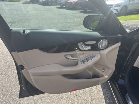 Used 2015 Mercedes-Benz C 300 Sedan image 13