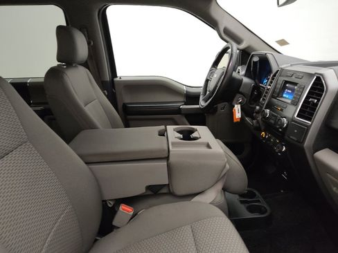 Used 2016 Ford F150 XLT w/ Equipment Group 301A Mid RWD image 21