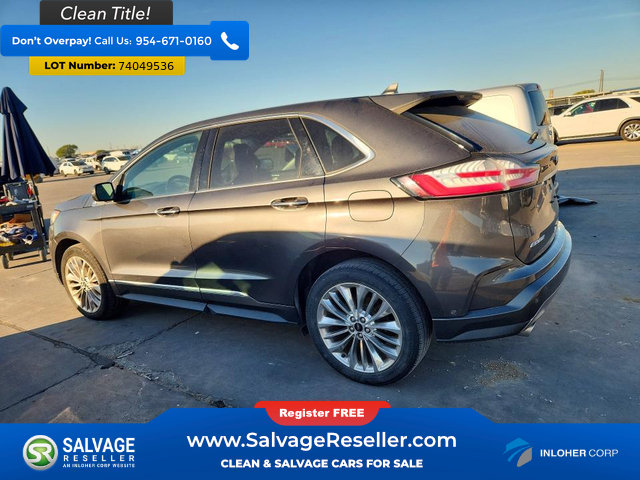 Used 2020 Ford Edge Titanium w/ Equipment Group 301A FWD image 3