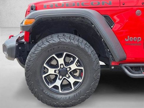 Used 2021 Jeep Wrangler Unlimited Rubicon AWD/4WD image 19