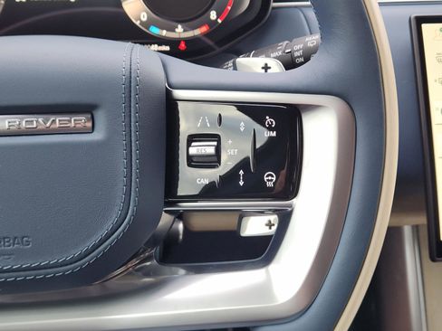 New 2026 Land Rover Range Rover SV image 23