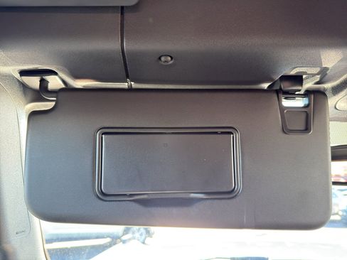 Used 2023 Ford Bronco Black Diamond image 23