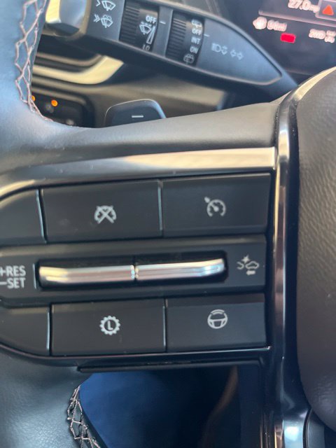 Used 2026 GMC Yukon XL AT4 w/ AT4 Premium Plus Package AWD/4WD image 27