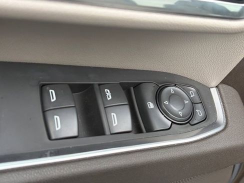 Certified 2025 Chevrolet Silverado 2500 LT w/ Leather Package image 5