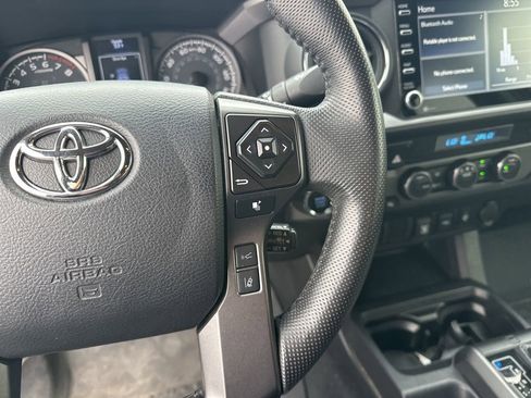 Used 2023 Toyota Tacoma TRD Off-Road image 16