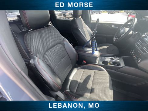 Certified 2023 Ford Escape ST-Line AWD/4WD image 24