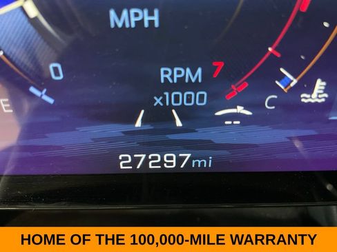 Used 2025 Chevrolet Equinox LT AWD/4WD image 15