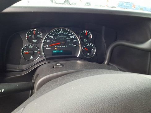 Used 2015 GMC Savana 2500 image 10